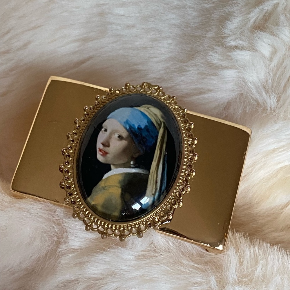Girl Pearl earring Vermeer inspired clasic Girl Cuff Bracelet golden